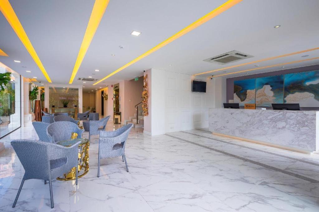 V Boutique Hotel Phnom Penh Luaran gambar