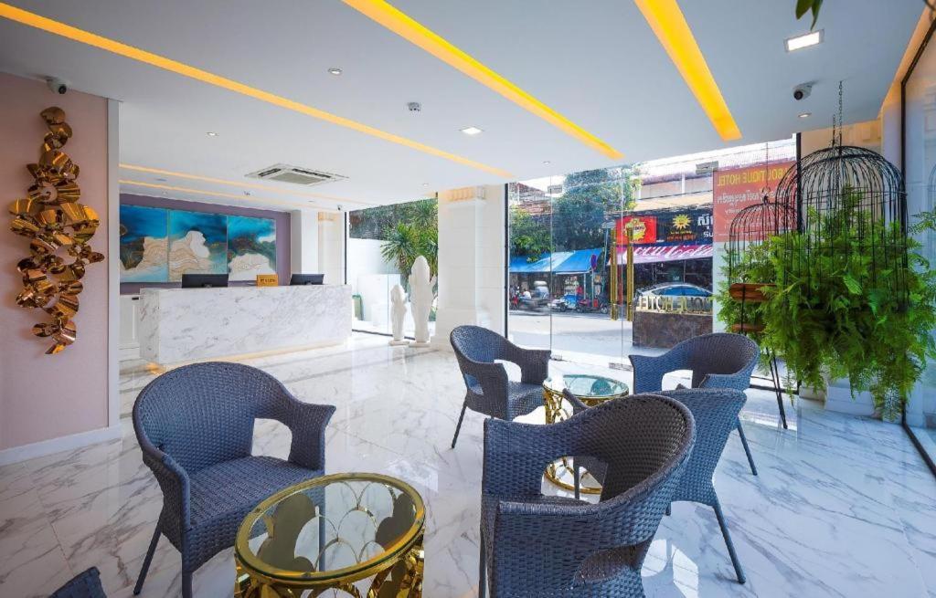 V Boutique Hotel Phnom Penh Luaran gambar